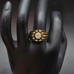 Vintage SETA Gold Tone Rhinestone Ring Size 7.5